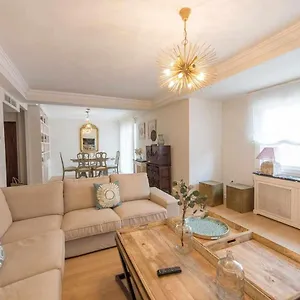 Luxe Castelar 19 Seville