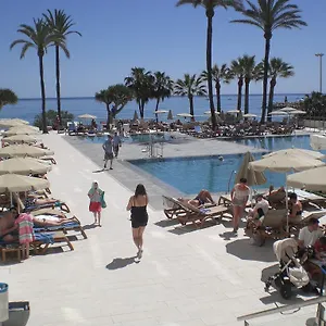 https://sol-house-costa-del-sol-mixed-by-ibiza-rocks.1costadelsol.com