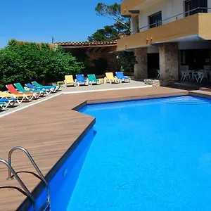 https://hotel-sa-riera.topcostabravahotels.com