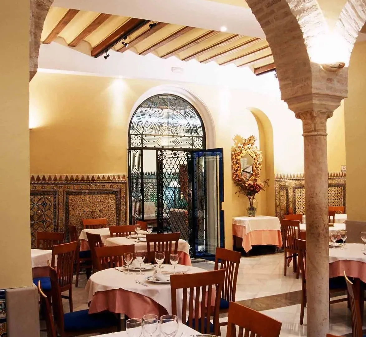 Hotel Gravina 51 Sevilha